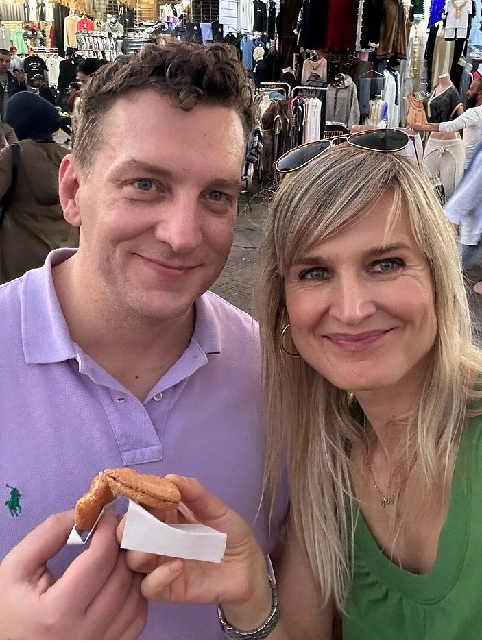 Authentic Marrakech Food Tour - Couple enjoying Moroccan street food